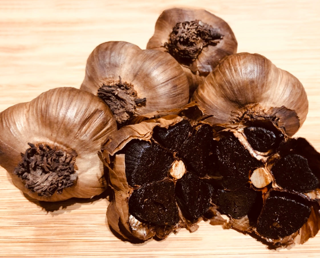 BLACK GARLIC 6 Pcs 12oz (340g) - AJO NEGRO  6 Pcs 12oz (340g)