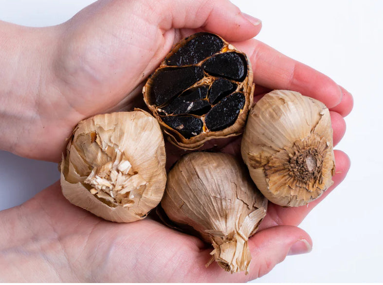 BLACK GARLIC 3 Pcs 4oz (112g) - AJO NEGRO  3 Pcs 4oz (112g)